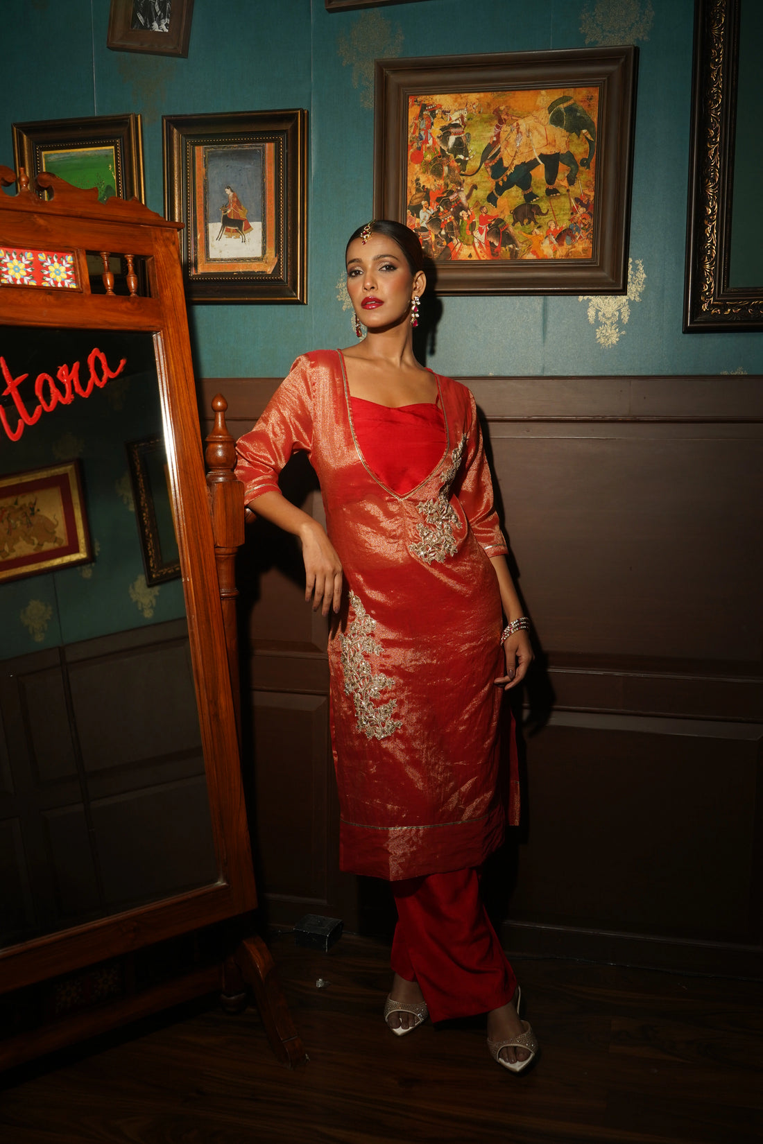 Crimson Glimmer Woven Chanderi &amp; Raw Silk Set (3pcs set)
